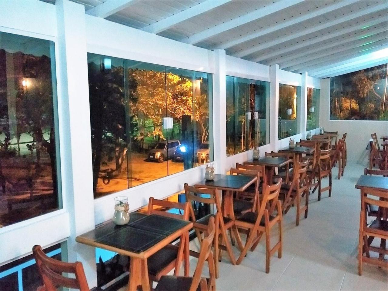Pousada Vistazul - Piscina Climatizada - Pe Na Areia Bertioga Bagian luar foto